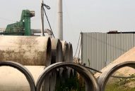 Trạm trộn bê tông bất chấp lệnh cấm vẫn ngang nhiên hoạt động