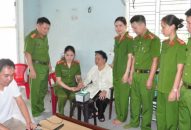 Phòng PC06 và CAQ Hồng Bàng: Cấp CCCD lưu động 4 trường hợp