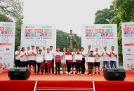 Gần 2.300 người tham gia giải chạy cộng đồng gây quỹ học bổng tại HN