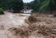 Chủ động ứng phó với mưa, lũ, lũ quét, sạt lở đất