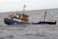 Tìm kiếm 10 thuyền viên tàu cá mất tích sau va chạm với tàu hàng