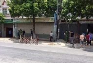 Can hàng xóm đâm chồng, người vợ bị đâm tử vong