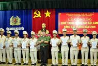 Công an quận Ngô Quyền: Công bố quyết định nâng lương, thăng cấp bậc hàm đối với 147 CBCS