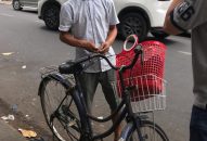 Đà Nẵng: Xử lý đối tượng đánh giày "chặt chém" khách đến 330.000 đồng/đôi