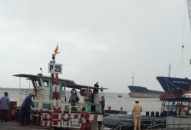 Trạm CSGT Bạch Đằng-Phòng Cảnh sát đường thuỷ: Đảm bảo an toàn cho gần 3.000 công nhân, hành khách về tránh bão