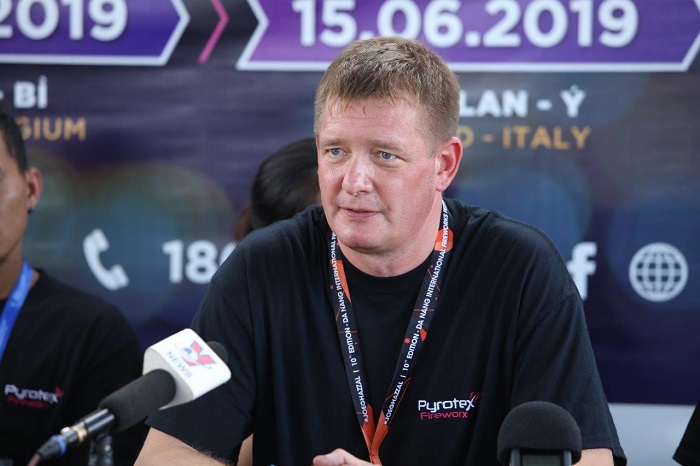 Đội trưởng đội Anh