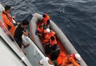 Tiếp tục tìm kiếm 9 thuyền viên Nghệ An mất tích trên biển