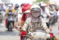 Nắng nóng gay gắt trải dài từ miền Bắc tới miền Trung
