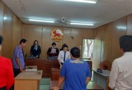 Nữ giám đốc U40 một mực khẳng định vì gã chồng ngoại quốc quá cao tay?