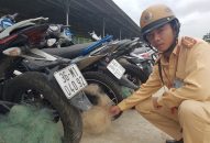 Chặn “quái xế” phóng nhanh, nên dùng súng bắn lưới như CSGT Thanh Hóa?