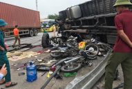 [Photo] Hiện trường vụ lật xe tải trên Quốc lộ khiến 5 người tử vong