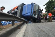 Từ tai nạn thảm khốc trên Quốc lộ 5: Khảo sát làm đường gom, xây cầu vượt