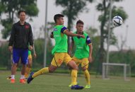 Trung vệ Tấn Sinh chỉ ra cái tên “đáng gờm” nhất của U22 Việt Nam tại SEA Games 30