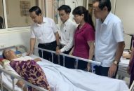 Lãnh đạo UBNDTP thăm hỏi nạn nhân vụ tai nạn giao thông tại Tuyên Quang ngày 23-7