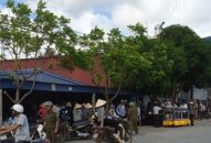 Vợ chết dưới kênh, chồng tử vong trong nhà với nhiều vết máu