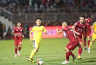 Vòng 18 V-League 2019: TP Hồ Chí Minh chia điểm với Hà Nội FC, HAGL thăng hoa nhờ Xuân Trường