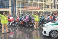 Cảnh sát giao thông bảo đảm trật tự an toàn giao thông sau bão số 3