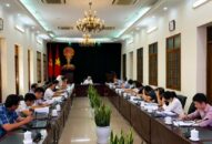 Phó Chủ tịch UBND thành phố Nguyễn Đình Chuyến họp nghe tiến độ triển khai của một số dự án trọng điểm