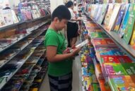 Đồ dùng học sinh giảm giá mạnh nhờ khuyến mại