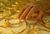 Sự kiện kinh tế tuần: Giá vàng tăng kỷ lục lên tới 42 triệu đồng/lượng