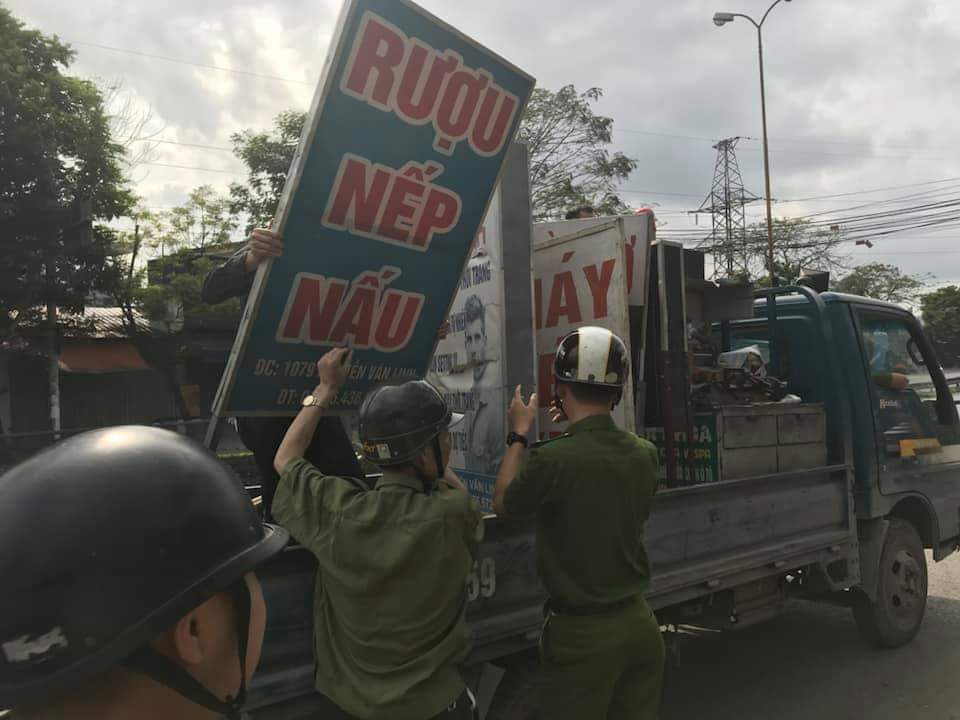 CAX An Đồng ra quân lập lại trật tự lòng đường, vỉa hè đảm bảo ATGT 