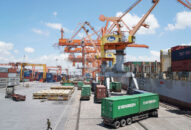 Cổ phiếu cảng biển – logistic: Phong độ trồi sụt