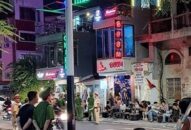 Đột kích tụ điểm kinh doanh bóng cười “giá cả phải chăng”