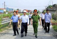 Đóng toàn bộ đường ngang tự mở với đường sắt trong năm 2019