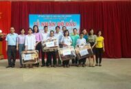 THANH NIÊN HẢI PHÒNG – NHỮNG HÀNH ĐỘNG ĐẸP: Giúp học sinh khó khăn đến trường