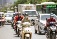 Cuối tuần, miền Bắc có nơi nắng nóng, miền Trung mưa lũ giảm nhanh