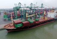 Xuất khẩu trong bối cảnh chiến tranh thương mại: Giải pháp nào để tăng trưởng bền vững?