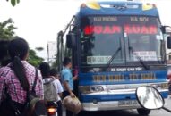 “Xe dù, bến cóc” dùng đủ chiêu bài để hoạt động