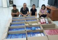 Tạm giữ chủ xe và 3 lái, phụ xe vận chuyển gần 7 nghìn bao thuốc lá nhập lậu