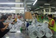 Công nhân lao động trong các doanh nghiệp ngày một trẻ hóa