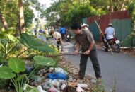 Thị trấn Vĩnh Bảo: Ra quân làm sạch kênh Chanh Dương
