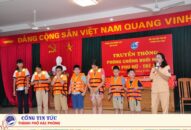 Tiếp tục thực hiện phần việc tuyên truyền, hướng dẫn cách phòng, chống đuối nước, thoát hiểm
