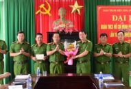 Khen thưởng Ban chuyên án phá vụ vận chuyển hơn 30 nghìn viên ma túy