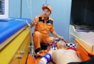 Cứu sống thành công ngư dân bị tai biến trên biển