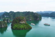 Đề xuất tăng giá vé thăm vịnh Hạ Long: Doanh nghiệp lữ hành kêu bị ‘đánh úp’