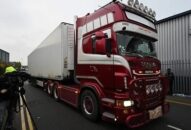 Chuyện thời cuộc: Đau xót và đáng tiếc