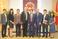 Thứ trưởng Hoàng Vĩnh Bảo tiếp và làm việc với đại diện Facebook