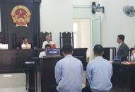 Chủ tiệm Internet đi cả trăm km về Hà Nội phá két các trụ sở ủy ban