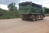 Tháng 10, hơn 500 lái xe bị tước bằng do chở quá tải