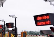 Lưu lượng phương tiện trên cao tốc Hà Nội – Hải Phòng tăng vọt