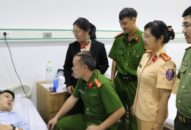 Công an phường Minh Khai (quận Hồng Bàng): Giải cứu thanh niên nhảy cầu tự tử