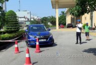 Hơn 30 người được hướng dẫn lái xe an toàn