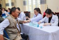 Người cao tuổi có bệnh lý tim mạch: Đề phòng yếu tố nguy cơ trong mùa lạnh