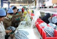 Gia công hàng hóa nhỏ lẻ ngoài luồng – Cần một cuộc rà soát chấn chỉnh (Kỳ 1): Hành trình xé lẻ sản xuất