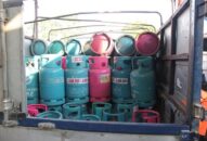 Bắt quả tang cơ sở sang chiết gas số lượng lớn, “thách thức” luật cấm