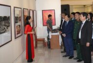 Tái hiện lịch sử quân đội nhân dân Việt Nam qua hơn 200 ảnh, tư liệu